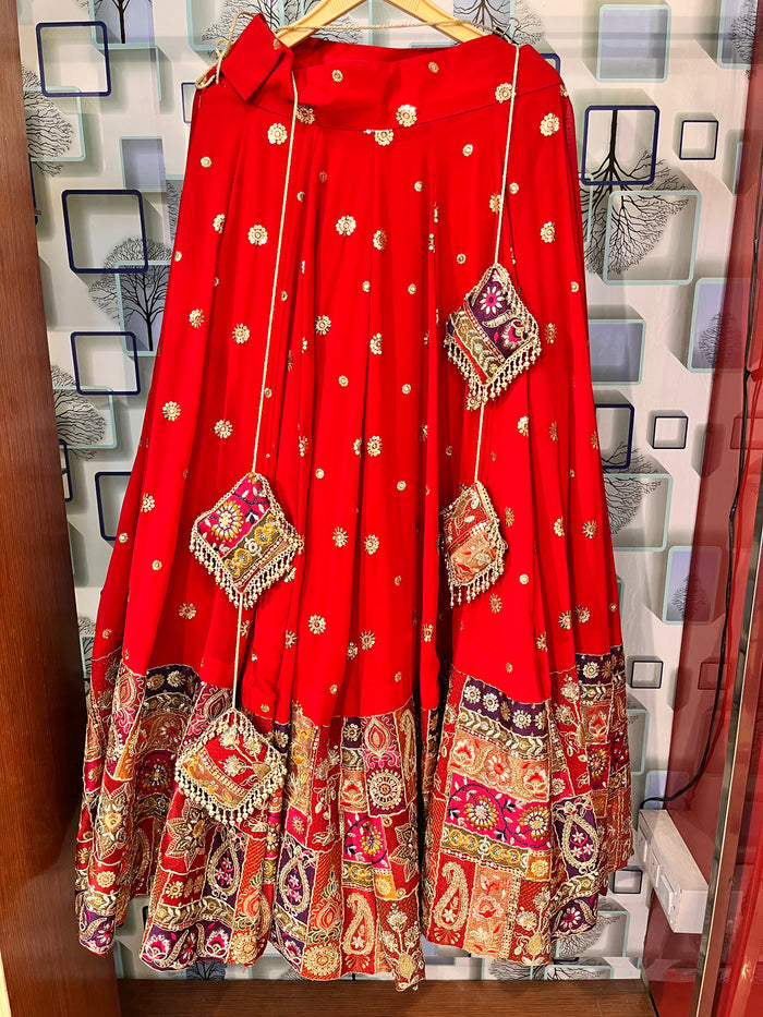 Regal Splendor lehenga