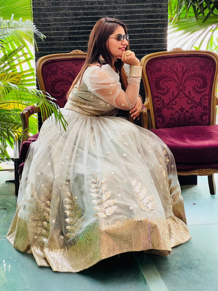 Dazzling Diva lehenga