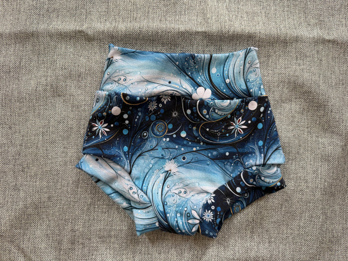 Blue Floral Swirl 3-6m  bummies (bamboo)