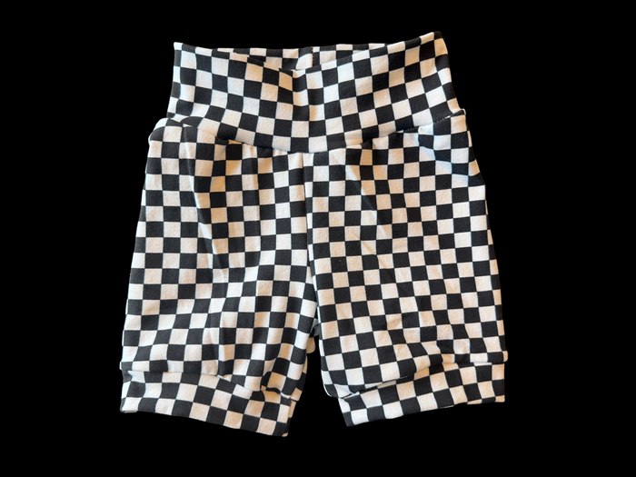 Checker 12m-3t grow with me shorty shorts