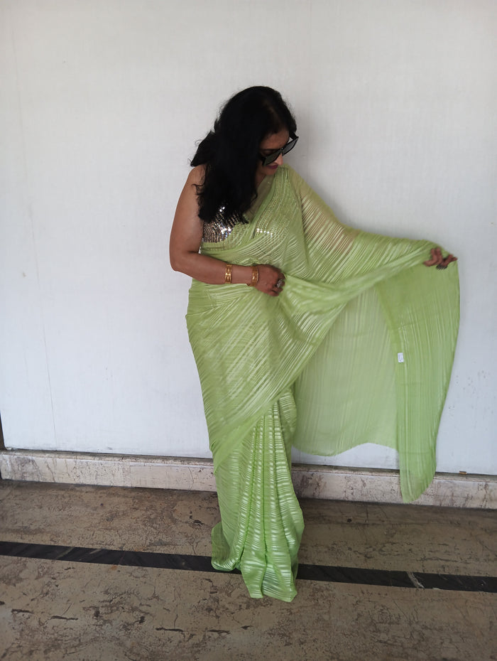 GREEN FLOWY SAREE