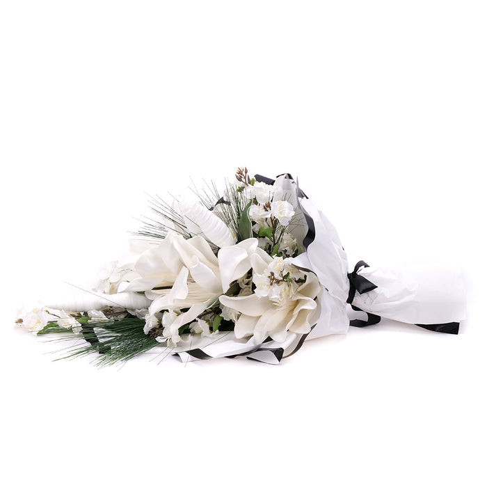 80000168_irigo-smutocna-kytica-biela-magnolia-hortenzia-a-orchidea