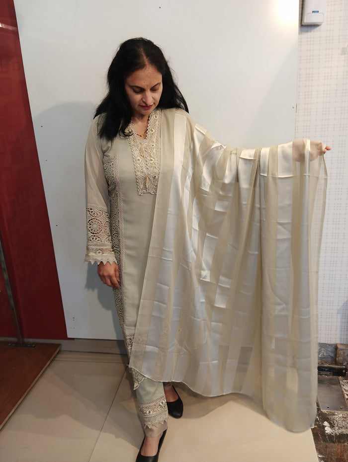 Pakistani Georgette suit set