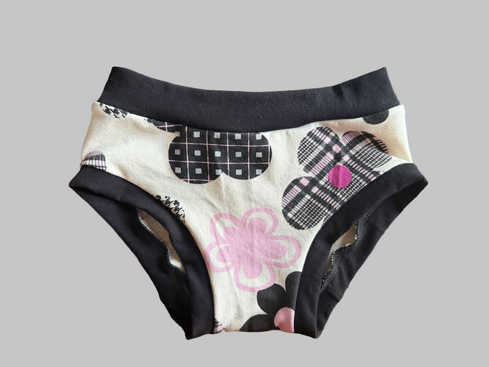 Retro Floral kids size 7 underwear