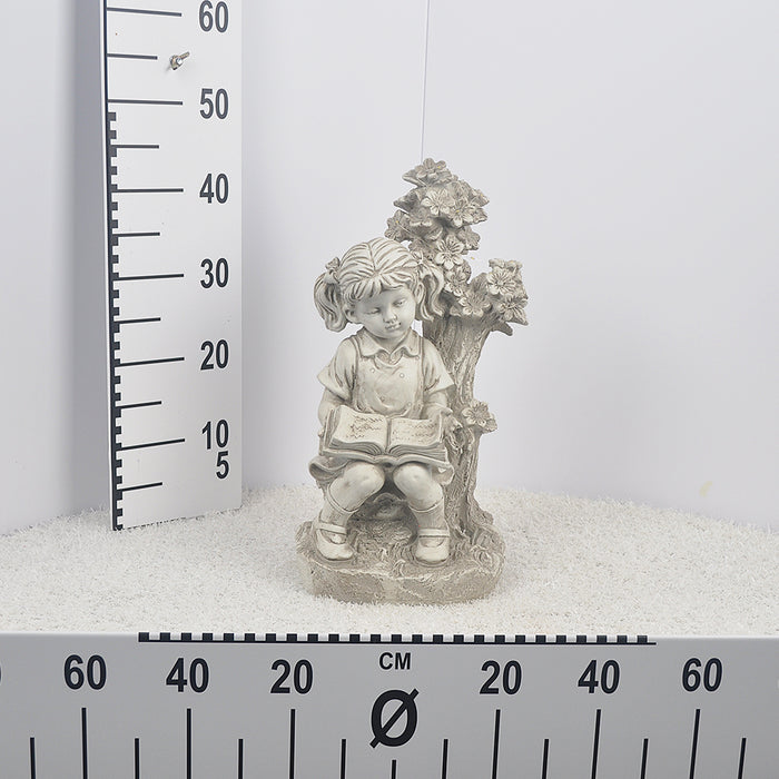 00608806_socha-dievca-sediace-s-knihou-led