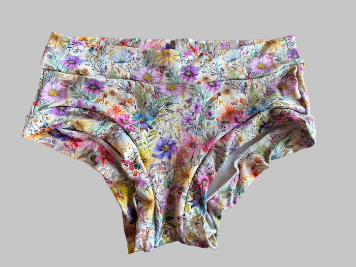 Wildflower Floral  Med Women’s Bunzies Underwear Booty Cut